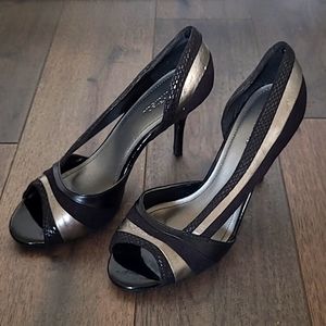 Black and chrome peep toe Le Chateau heels
